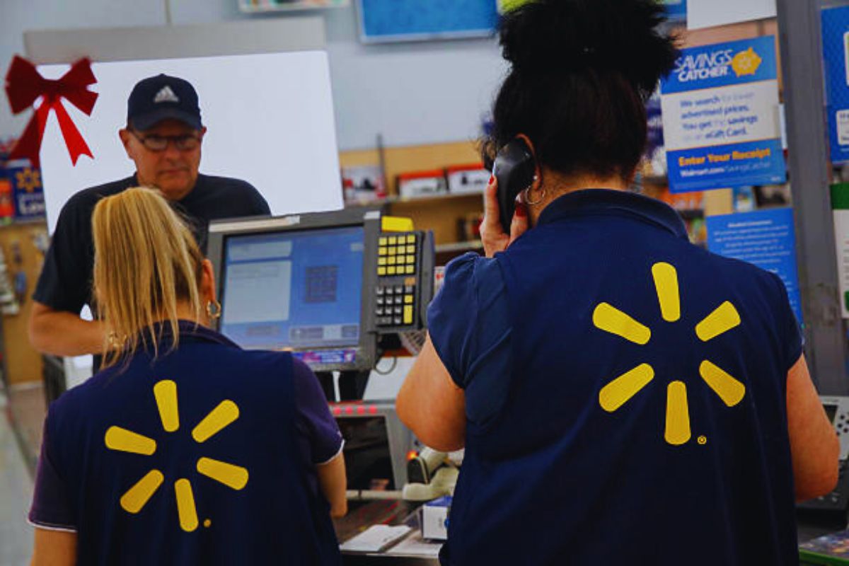 Walmart Tests Body Cameras on Store Employees to Improve Safety Amid Rising Retail Crime